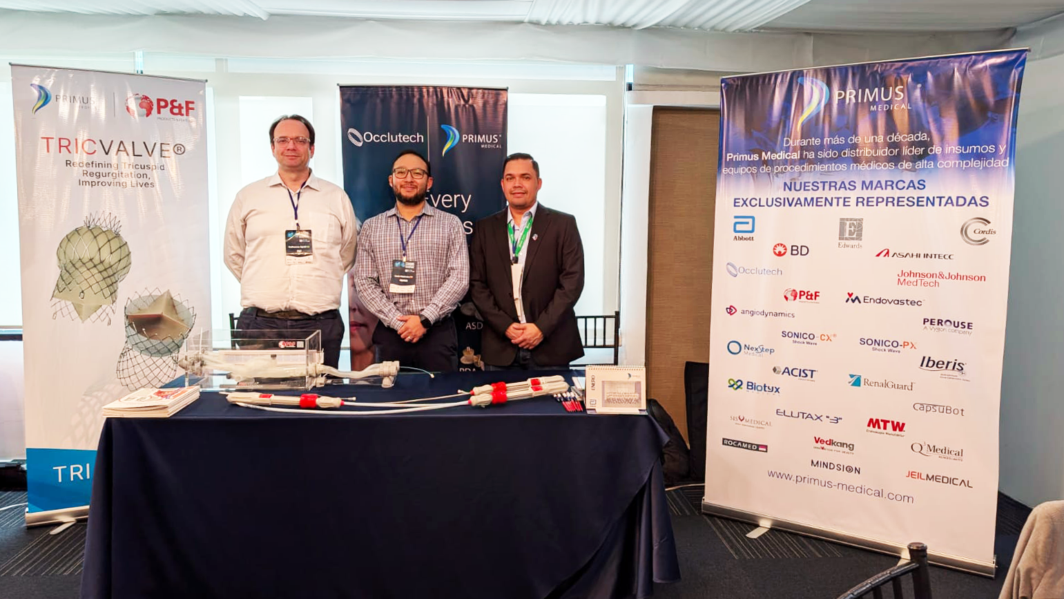 1er summit ecuatoriano de cirugia estructural